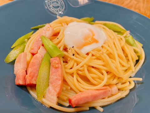 【簡単】ベーコンとアスパラのバター醤油パスタ